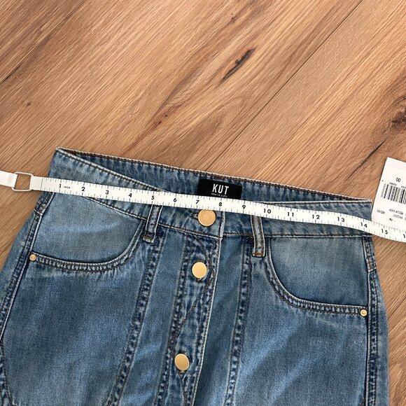 Kut from the Kloth 'Liora' Maxi Skirt - Picture 10 of 11